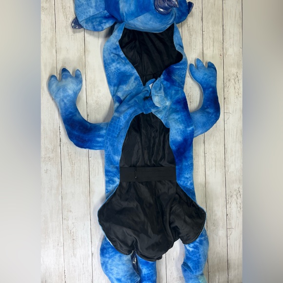 Triceratop dinosaur dog costume, XL - Picture 4 of 10